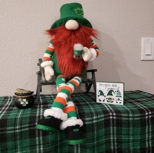St . Patricks day gnome
